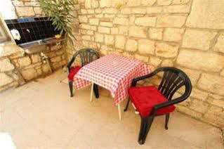 Apartament Pupa *